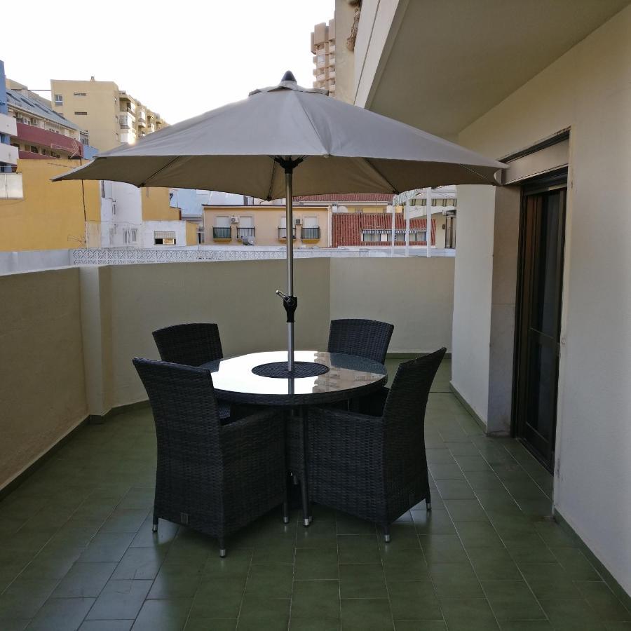 2 Bedroom 2 Bathroom Apartment In The Heart Of Fuengirola With Big Terrace And Free Parking Space Close To Beach Bagian luar foto