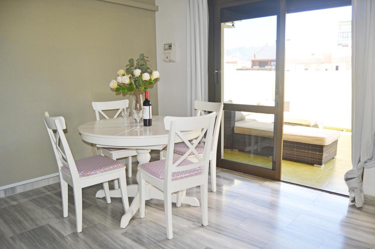 2 Bedroom 2 Bathroom Apartment In The Heart Of Fuengirola With Big Terrace And Free Parking Space Close To Beach Bagian luar foto