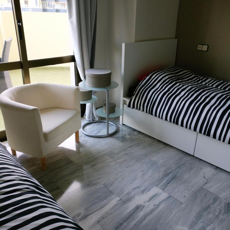 2 Bedroom 2 Bathroom Apartment In The Heart Of Fuengirola With Big Terrace And Free Parking Space Close To Beach Bagian luar foto