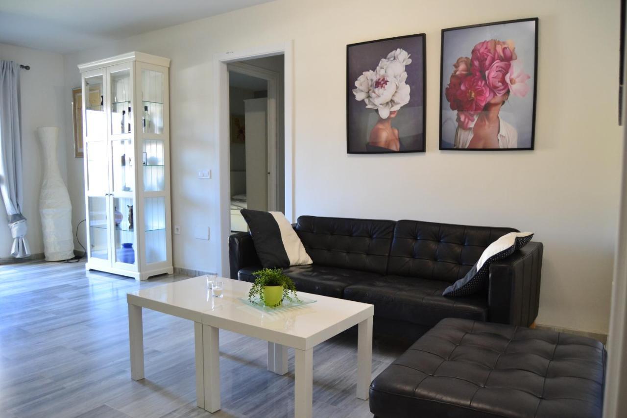 2 Bedroom 2 Bathroom Apartment In The Heart Of Fuengirola With Big Terrace And Free Parking Space Close To Beach Bagian luar foto