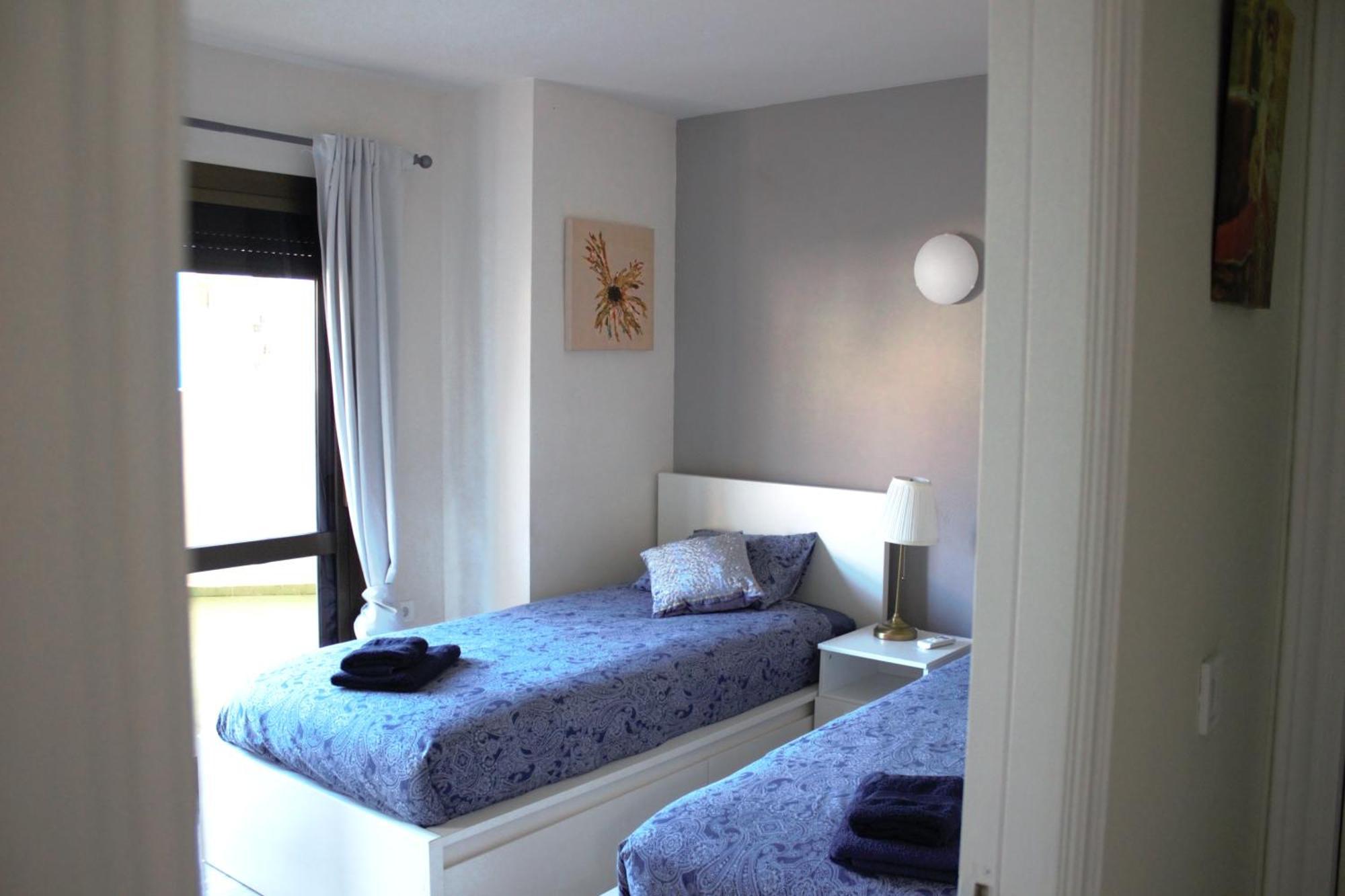 2 Bedroom 2 Bathroom Apartment In The Heart Of Fuengirola With Big Terrace And Free Parking Space Close To Beach Bagian luar foto