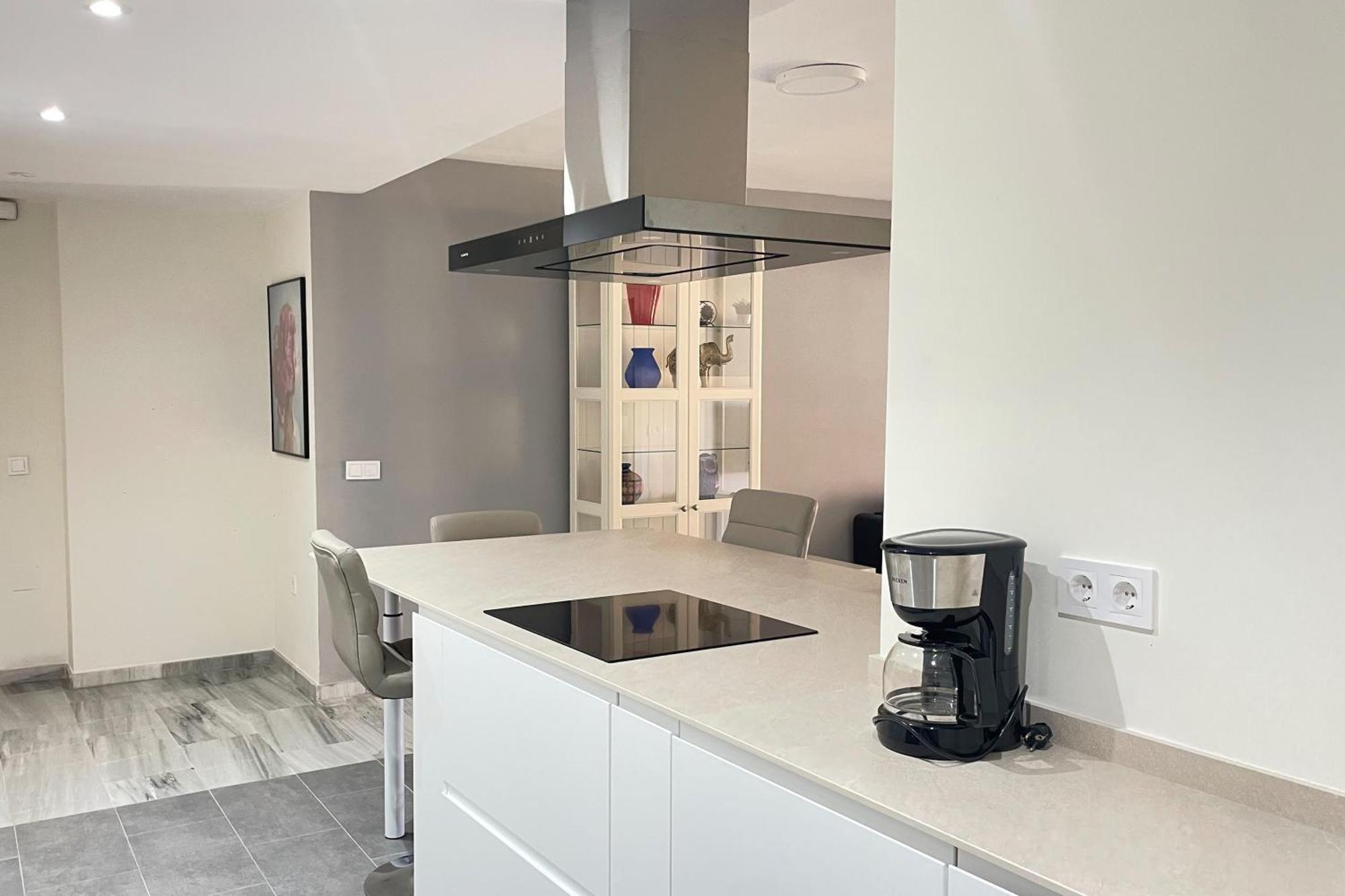 2 Bedroom 2 Bathroom Apartment In The Heart Of Fuengirola With Big Terrace And Free Parking Space Close To Beach Bagian luar foto